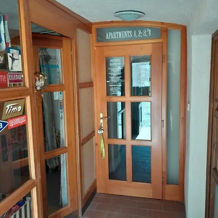 Hotel apartamentowy Kajovska 63
