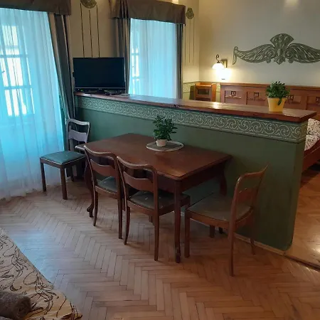 Kajovska 63 3*