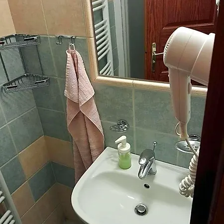 Kajovska 63 Apartmanhotel